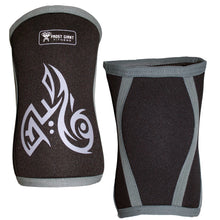 Load image into Gallery viewer, 7mm Reversible Neoprene Knee Sleeve for Weightlifting, Crossfit, and Gym Workouts.(1-Pair)